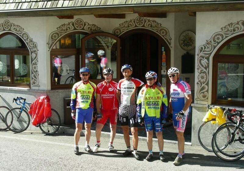 Hotel Albergo Scarpone