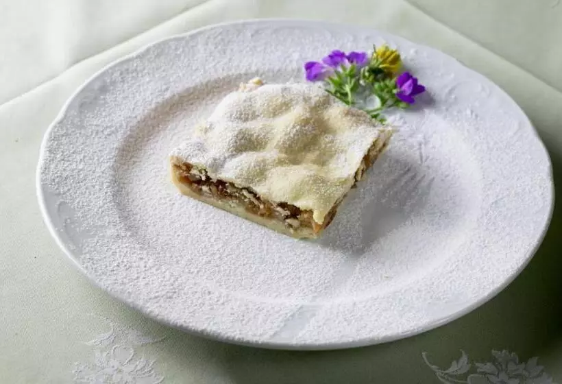 Hotelli Albergo Scarpone