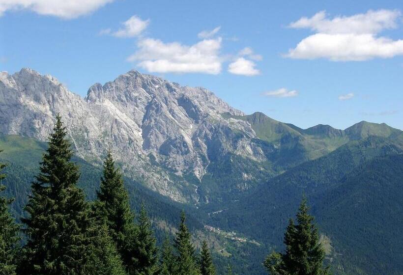 Hotel Albergo Scarpone