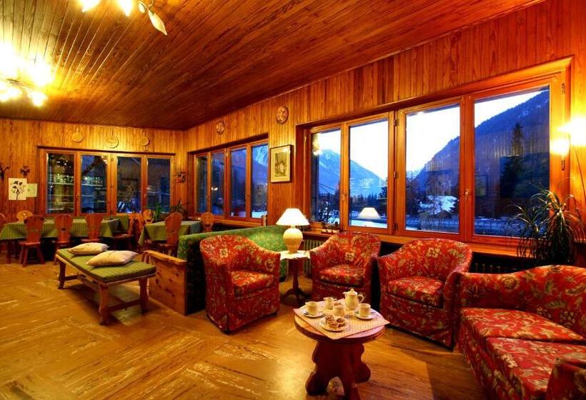 Отель Le Campagnol