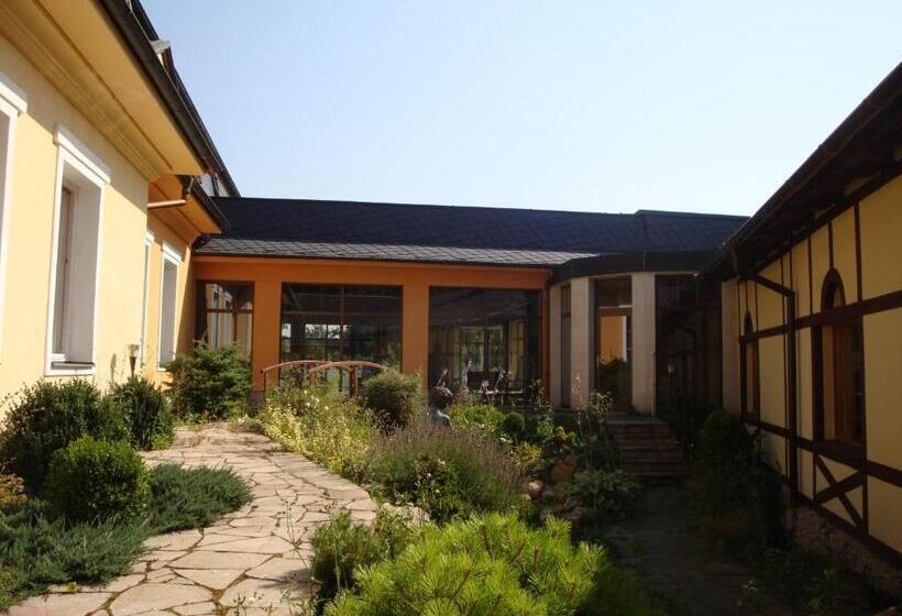 酒店 Lázně Evženie