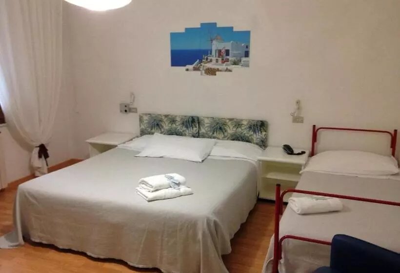 Hotelli Mediterraneo