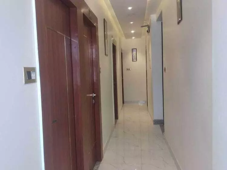 Hotelli Ramesh Palace