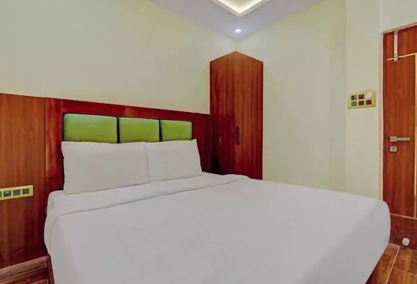 Hotelli Ramesh Palace