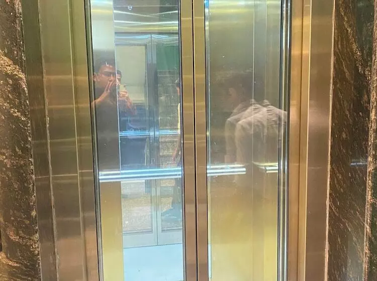 Hotelli Ramesh Palace