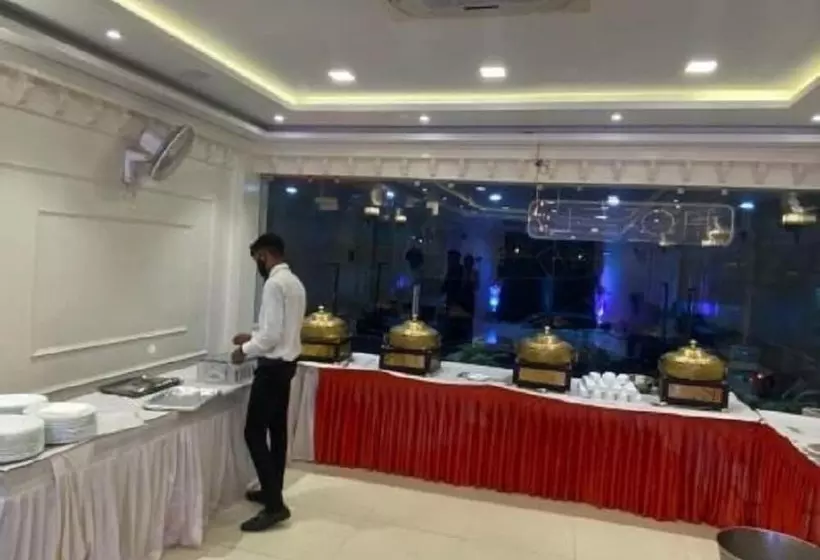 Hotelli Ramesh Palace