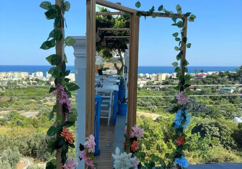 Hotelli Tek Han Kumkuyu