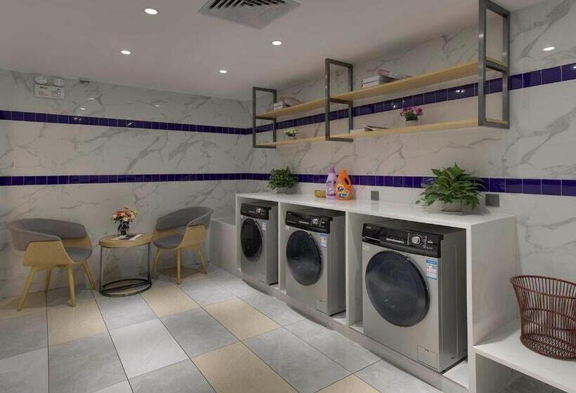 Kyriad Marvelous Hotel Qingyuan City Square