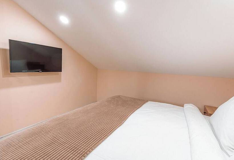 Lidzo Villa Butik Otel