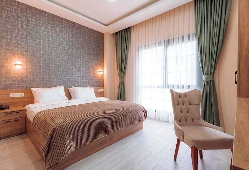 Lidzo Villa Butik Otel