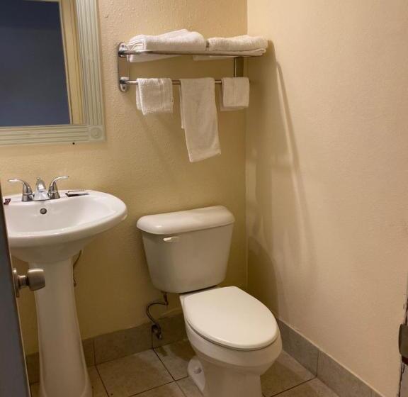 Мотель Dollar Save Inn