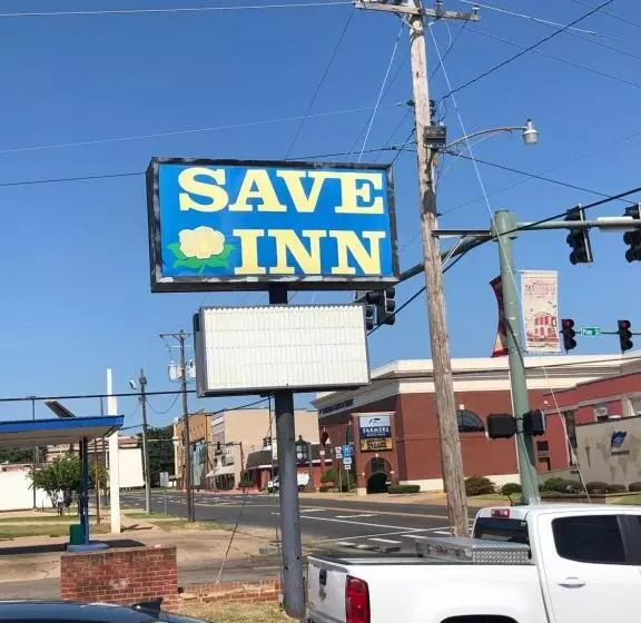 モーテル Dollar Save Inn