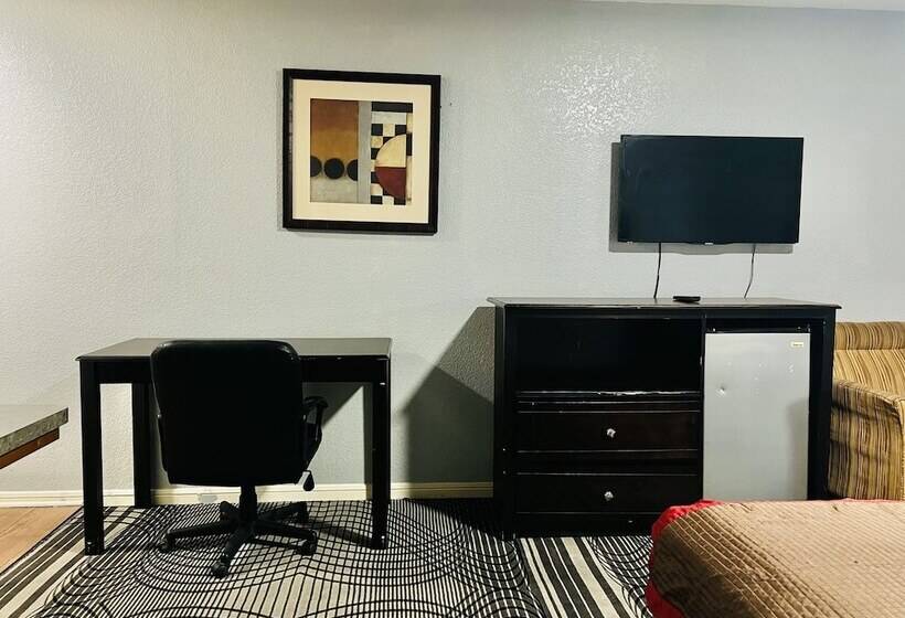 مُتل High Five Inn