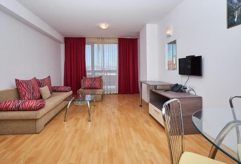 Mountain Paradise By The Walnut Trees Free Wellness