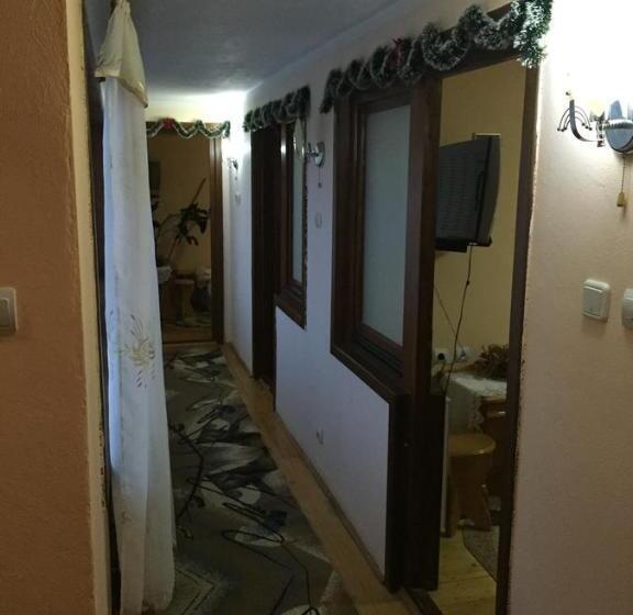 پانسیون Casa Irinuca