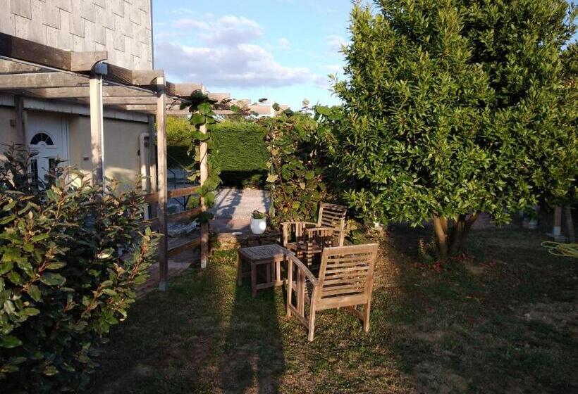 ペンション Gite L Imprévu