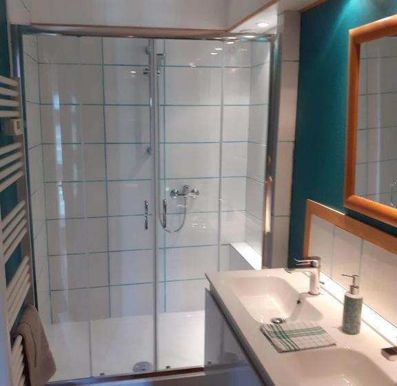 ペンション Gite L Imprévu