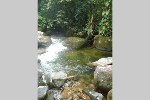 پانسیون Hospedaria Lar Sagrado Arco íris