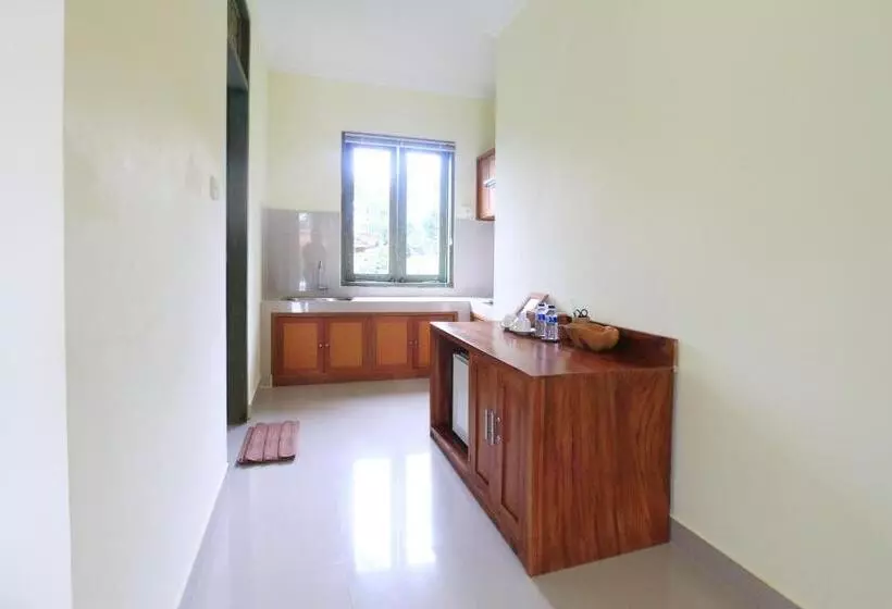 Majatalo Inang Villa