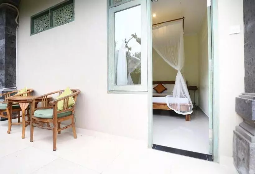 Majatalo Inang Villa
