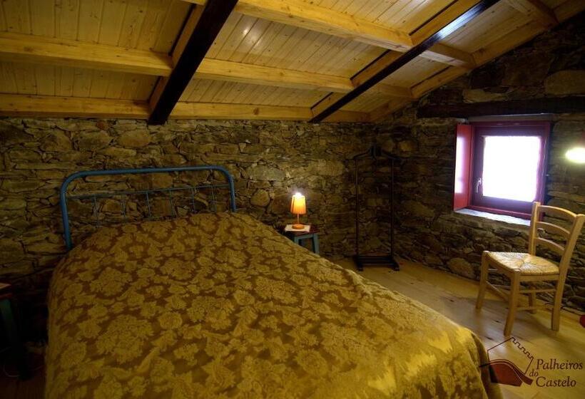 بنسيون Palheiro Do Castelo Pátio