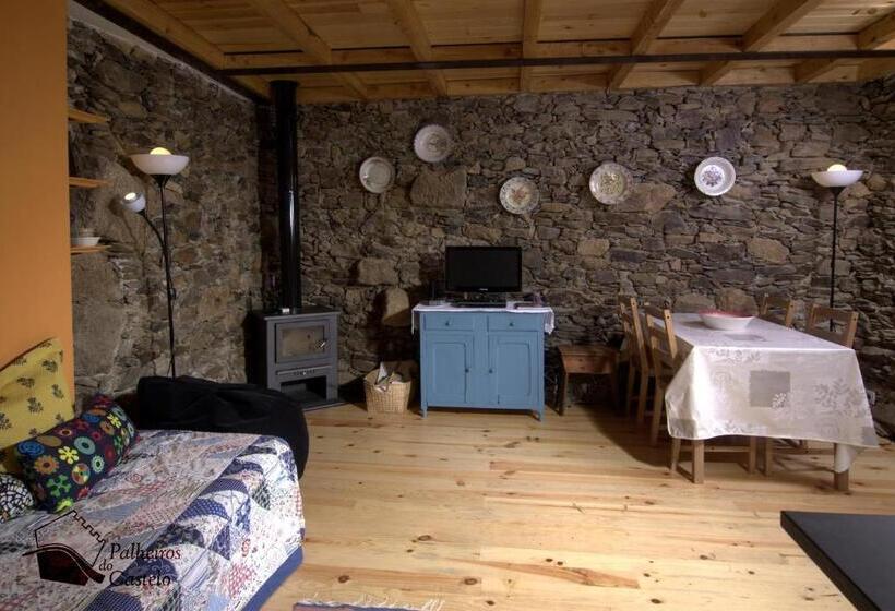 بنسيون Palheiro Do Castelo Pátio