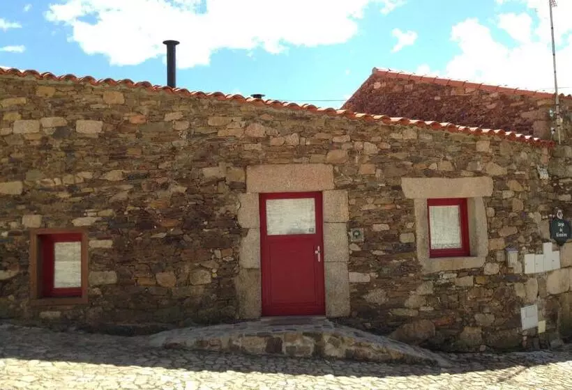 ペンション Palheiro Do Castelo   Pátio