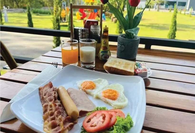 Pitchaya Resort Rayong