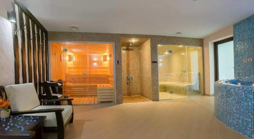 Resort Complex Jitari