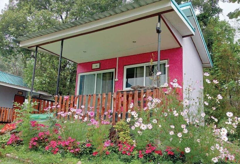 אתר נופש Inthanon Lao Ju House