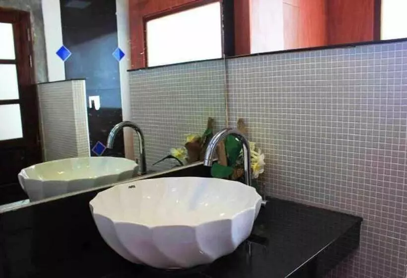 Lomakeskus Peace Paradise Beach