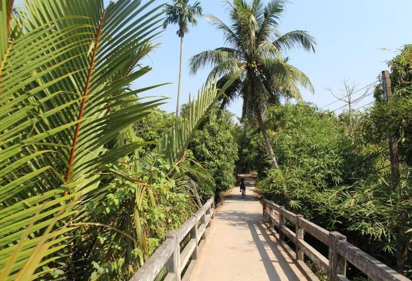 استراحتگاه Tra Vinh Lodge