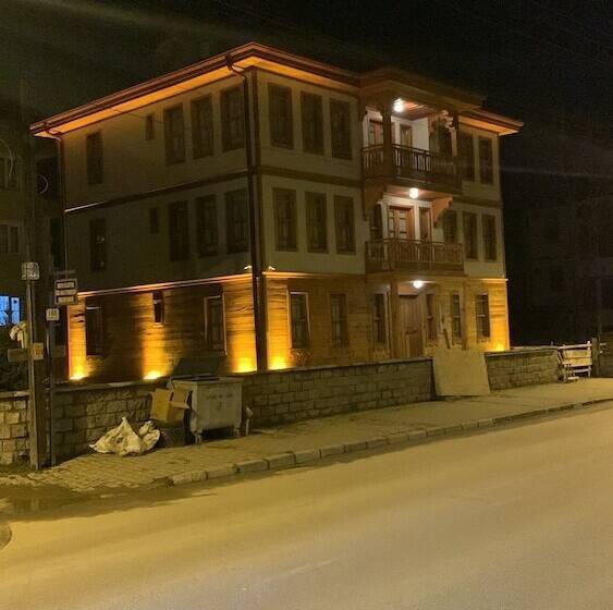 Nocleg ze śniadaniem Utku Konağı