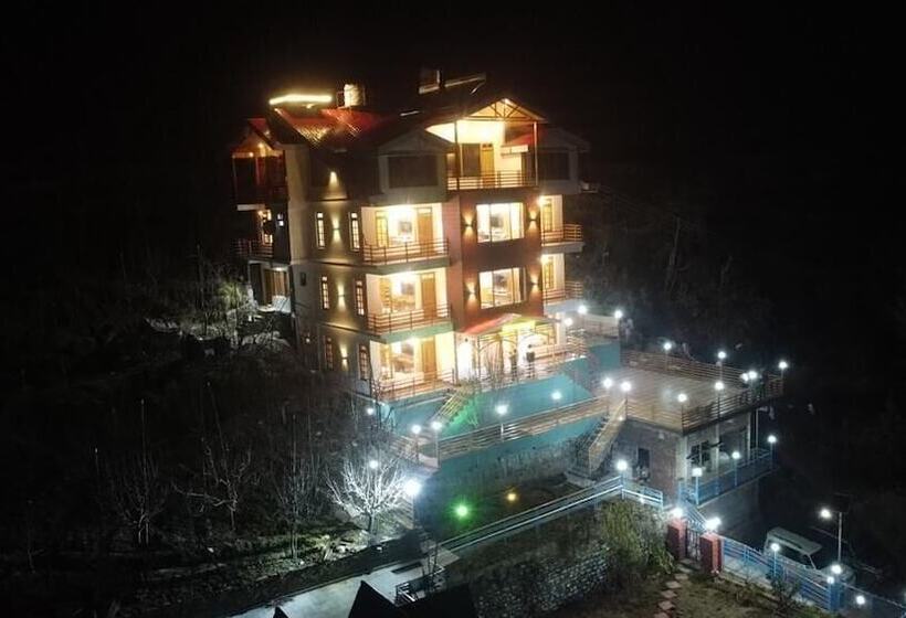 צימר Wood Crista Retreat By Park Tree