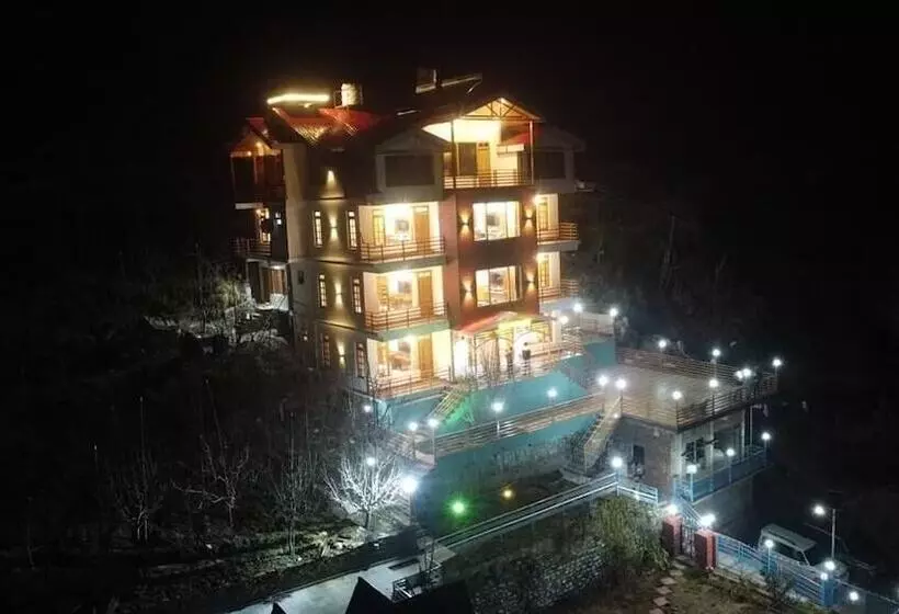 تختخواب و صبحانه Wood Crista Retreat By Park Tree