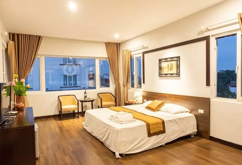 هتل Bay Luxury