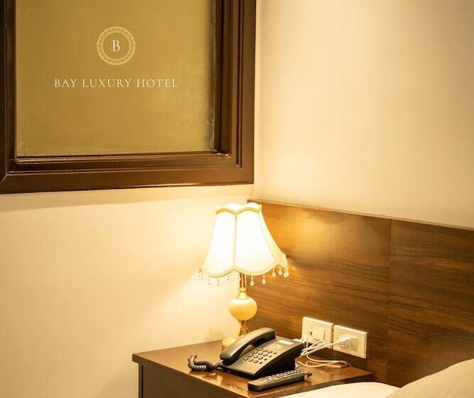 هتل Bay Luxury