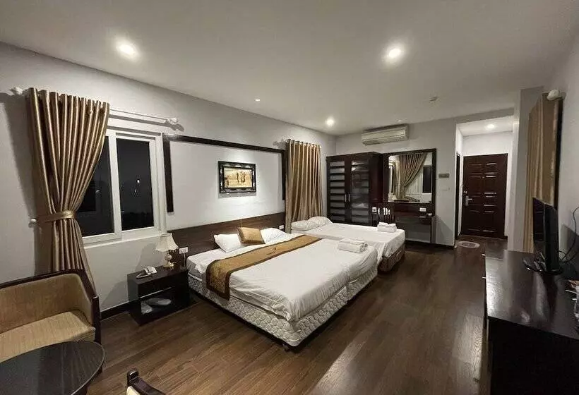 هتل Bay Luxury