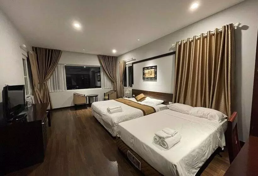 هتل Bay Luxury