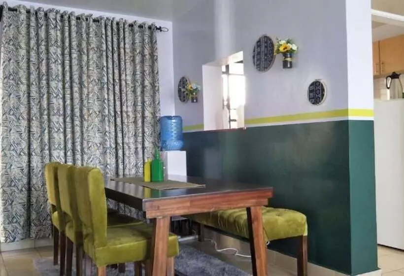 هتل Cozy Room Jkia