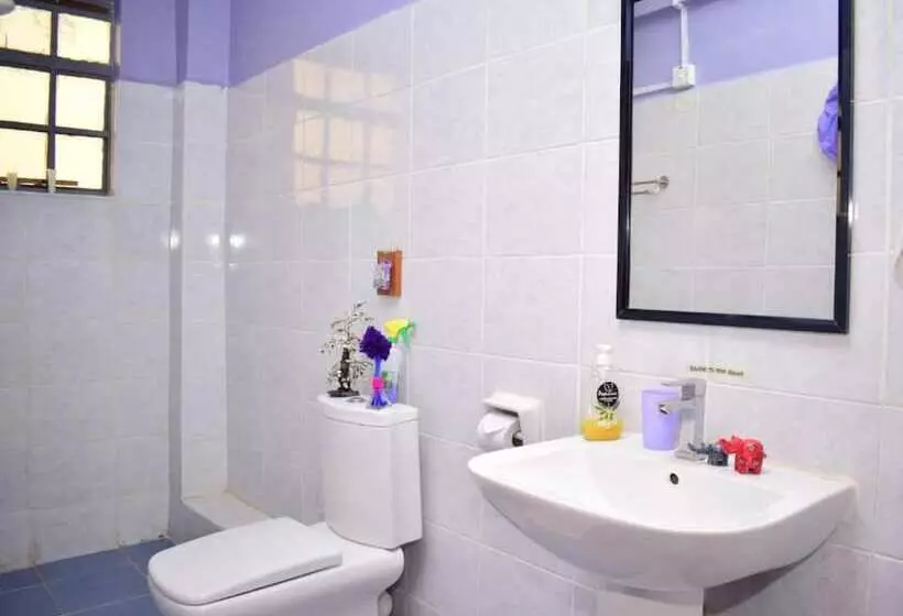 هتل Cozy Room Jkia