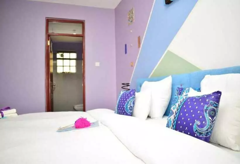 هتل Cozy Room Jkia