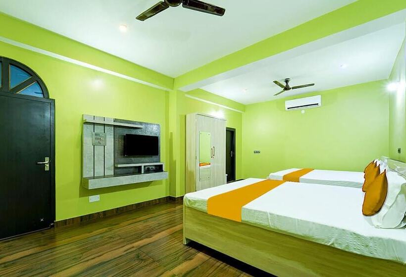 Hotel Fabexpress Jt Complex