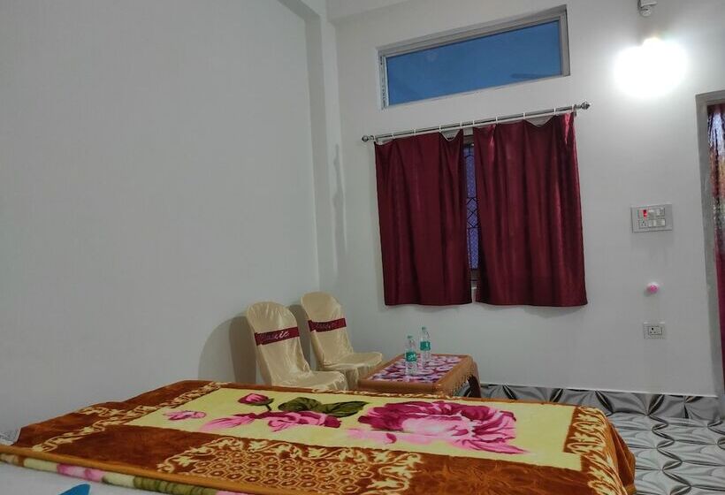 ホテル Homecation Manas River Rock Lodge