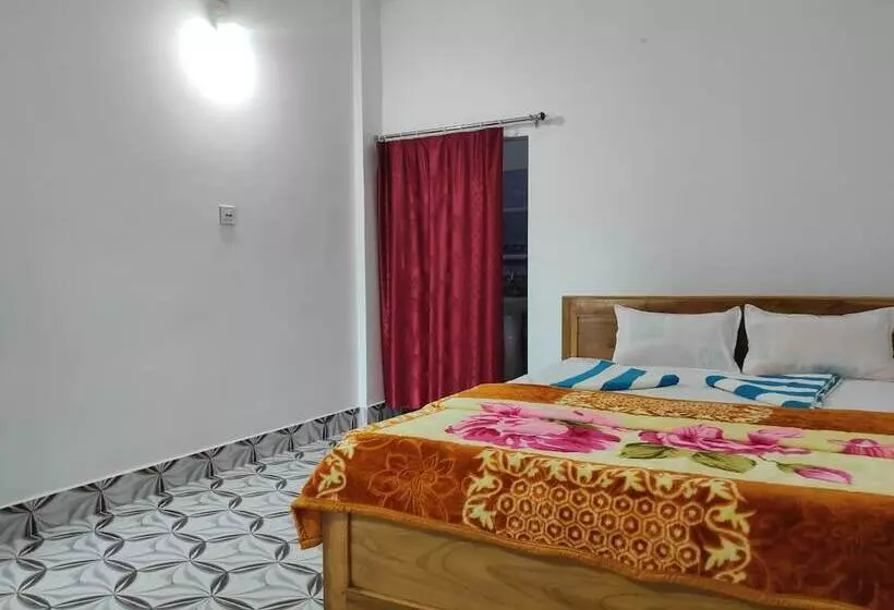 Hotelli Homecation Manas River Rock Lodge