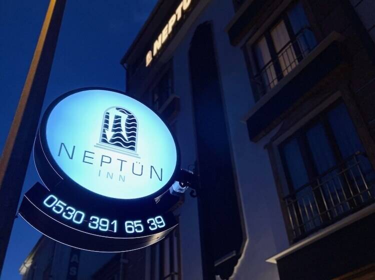 فندق Neptün Inn