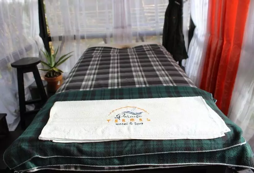 ホテル Paraiso Termal