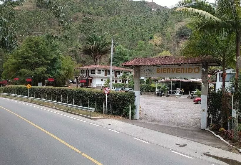 ホテル Paraiso Termal