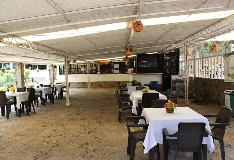 ホテル Paraiso Termal