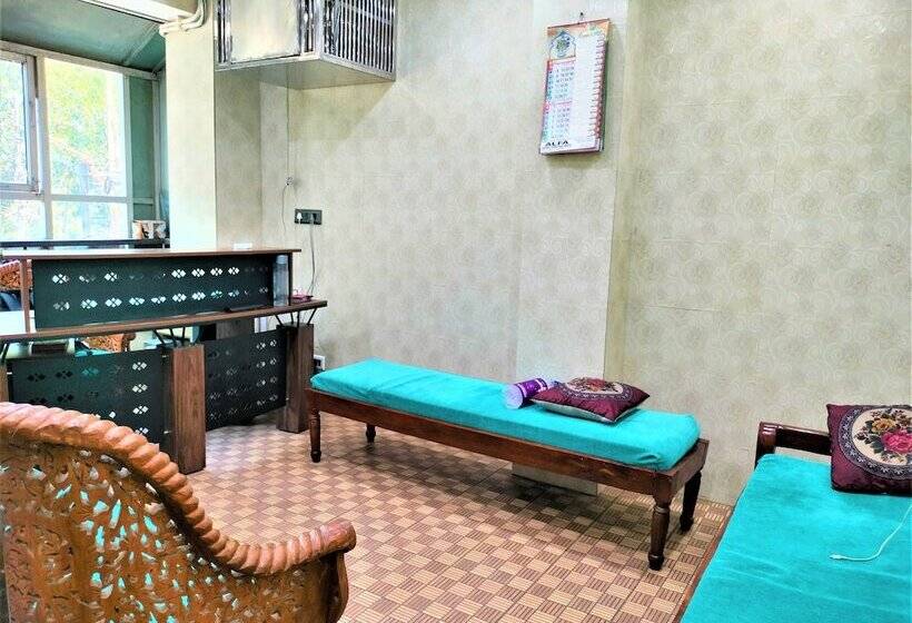 Hotel Shamim Residency Near Nizamuddin Dargah